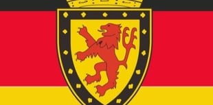 Closely contested game ends in defeat for the Ashes