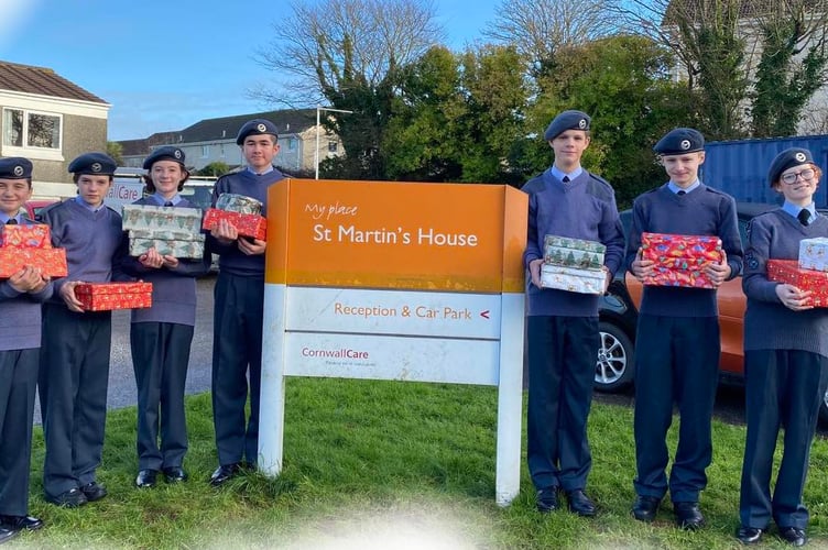 Cadets give presents