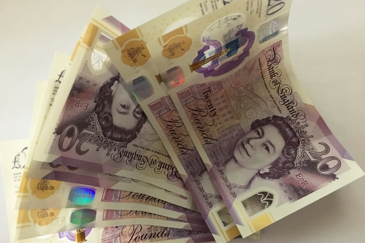 £20 notes