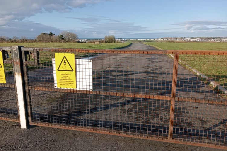 start of the Newquay Startegic Route opposite Hendra Holiday Park