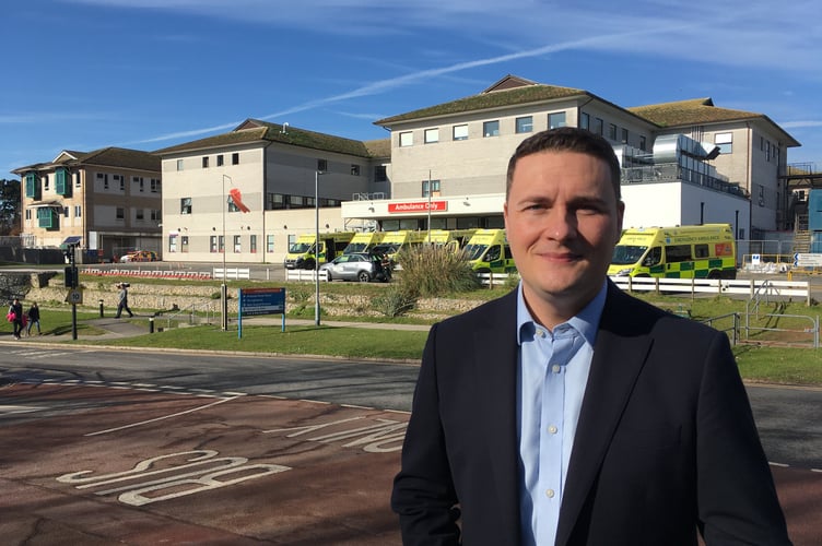 Shadow health secretary Wes Streeting visiting the Royal Cornwall Hospital