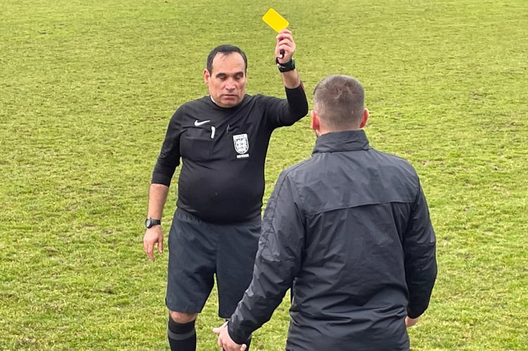 Ref abandons match