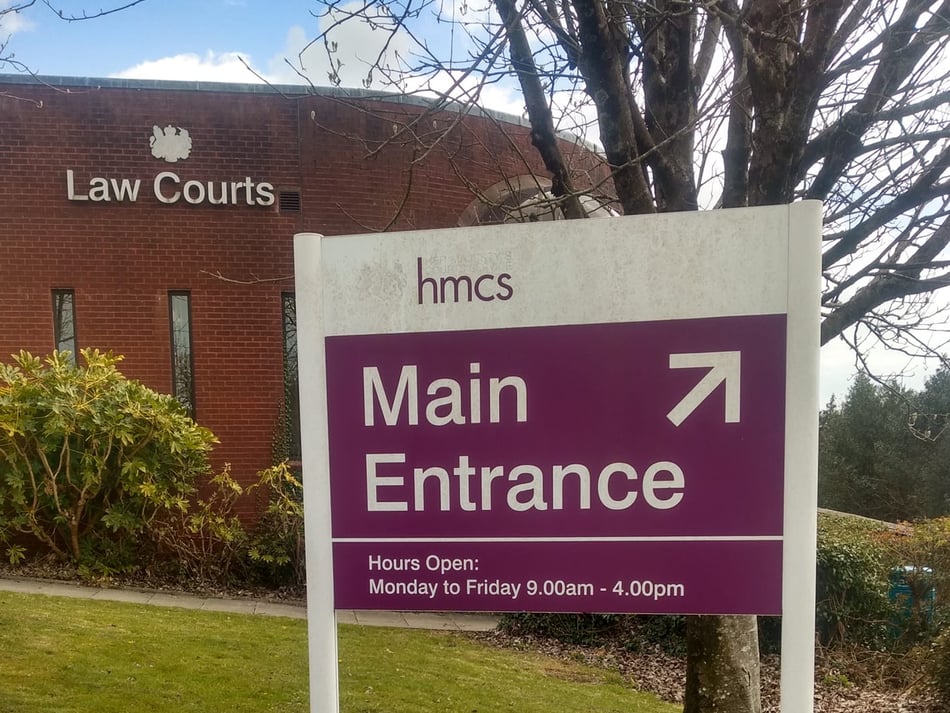 Carnival pervert jailed for sex order breach