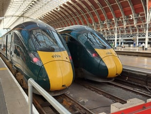 Storm Ciarán: GWR issues 'do not travel' advice for rail passengers