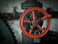 New steam engine with Cornish links