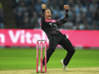 Van Der Merwe’s fab four ends Hayle hope