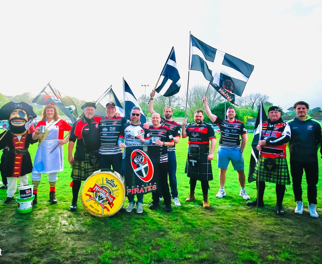 Duo prepare for London challenge after collecting at Pirates game