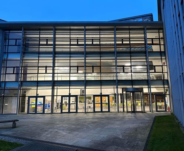 Cornwall Council confirm trial of late opening at library