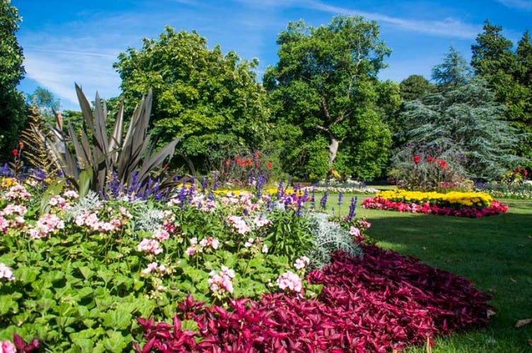 Trevince Gardens