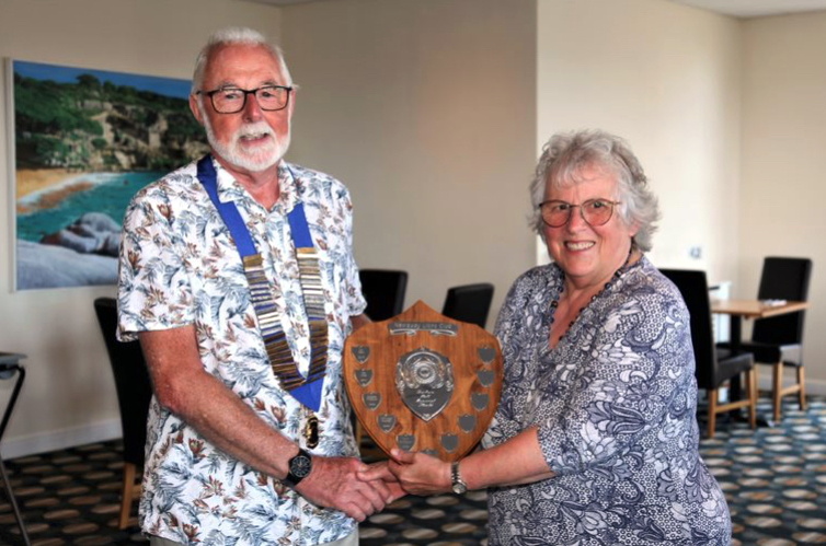 Lions mark change of presidential year