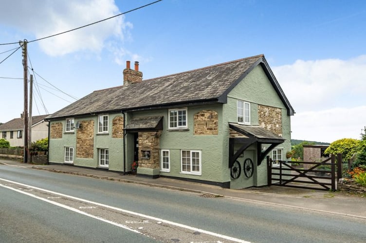 eastern taphouse