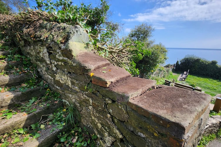 The wall after the tidy up