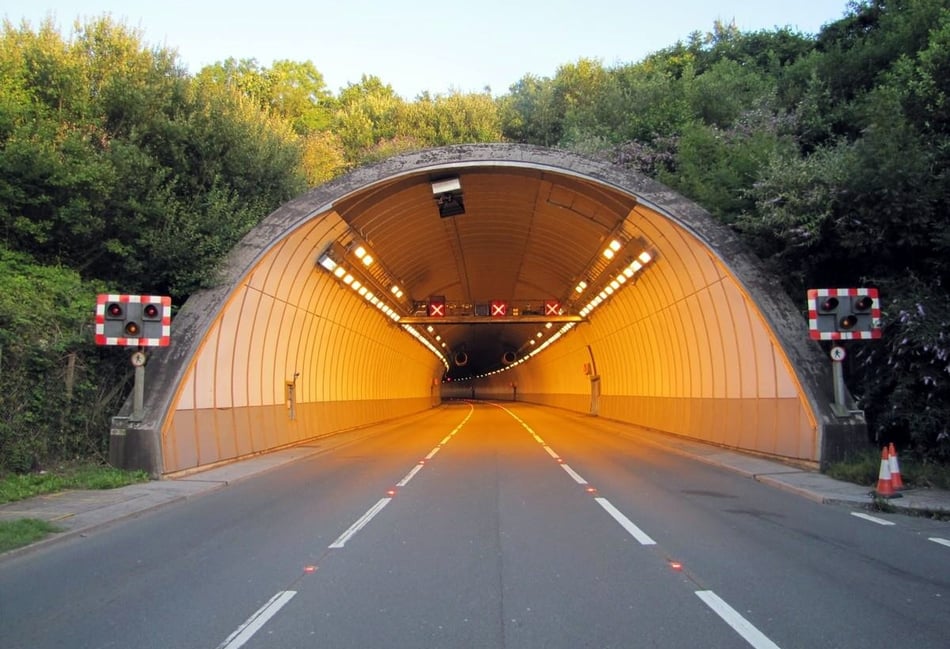 New overhead signal checks continue at Saltash tunnel