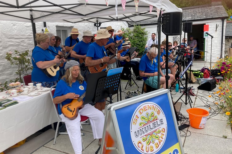 St Dennis Ukulele Band