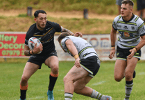 Nichol signs new deal with Choughs