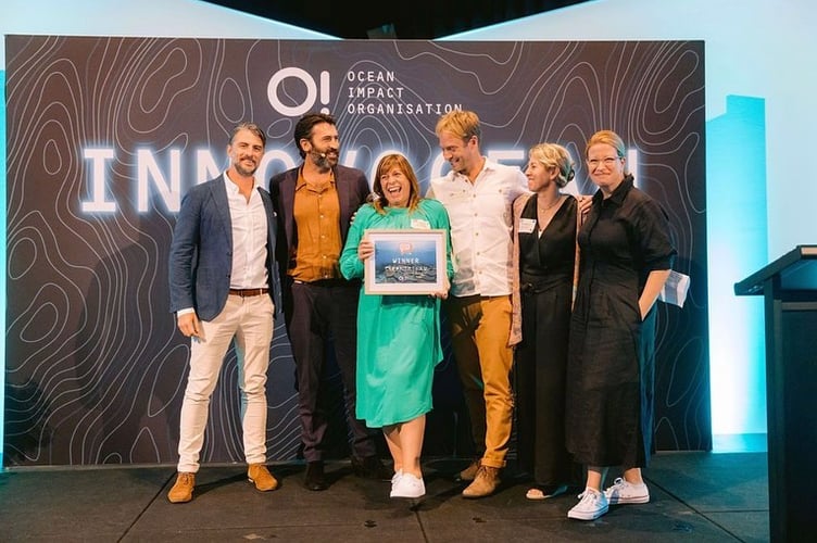 Cleaner Seas Group receiving their award in Australia