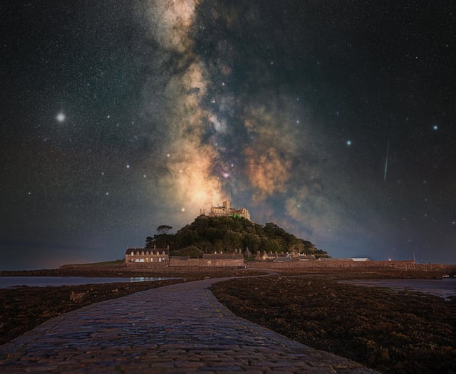 Local photographers capture the night sky over Cornwall