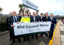 Minister visits Newquay to ensure Mid Cornwall Metro is on track