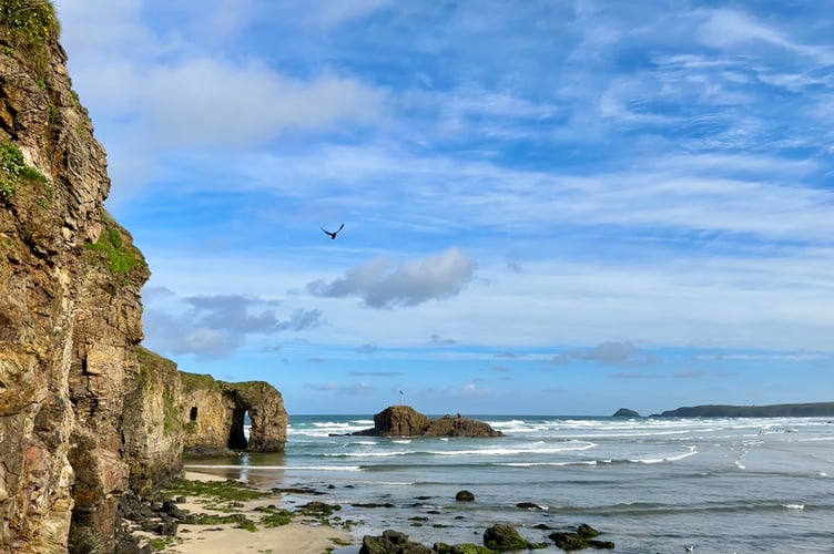 Beautiful spring morning walk from perranporth to St Agnes.