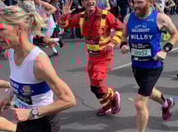 Paramedic completes marathon in Air Ambulance kit