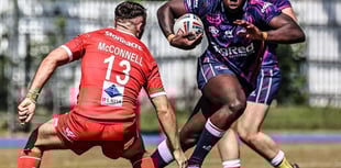 Cornwall snap up Courage Mkuhlani for the rest of the season