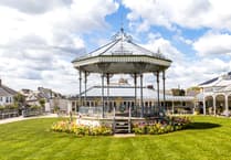 Noughties pop-rock royalty to perform at Pavilions