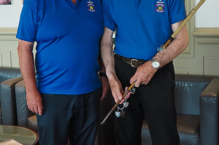 Lacy Niblick winner, Keith Abbott with vice-captain, Rob Parsonage.