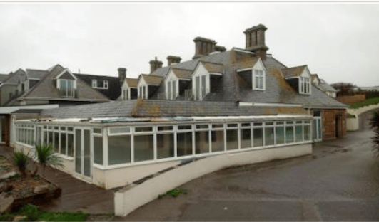 Plans to demolish hotel and build holiday accommodation approved