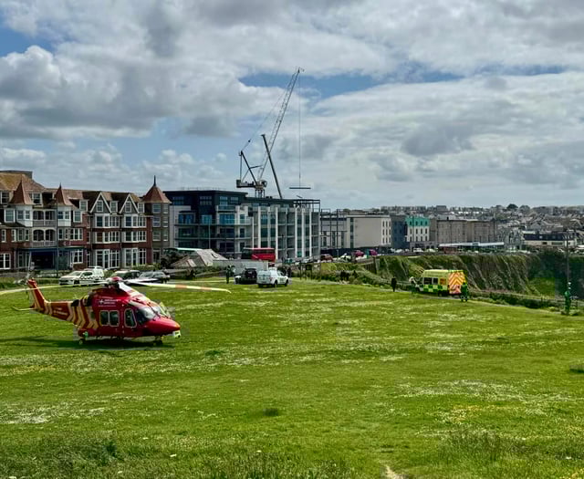 Man airlifted to hospital after falling from cliff in Newquay