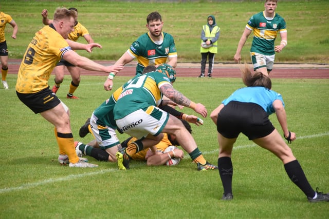 Late show denies Cornwall at Hunslet