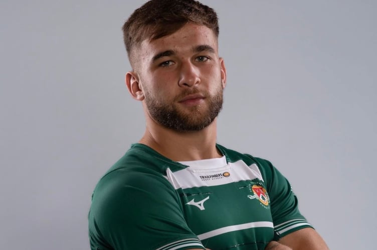 Dan Hiscocks has joined the Cornish Pirates.