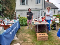 Coffee morning raises more than £630 for cancer research