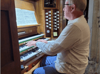 Appreciative crowd enjoys opening organ recital of the summer series