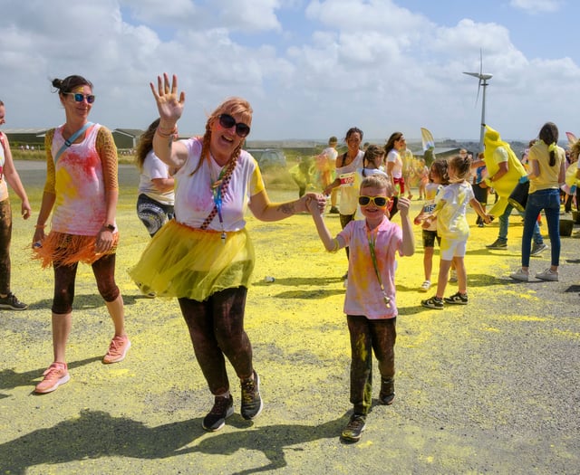 Cornwall's colourful family friendly fun run to return