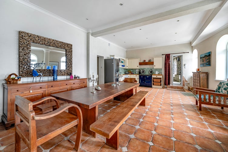 merlin lewinnick cove