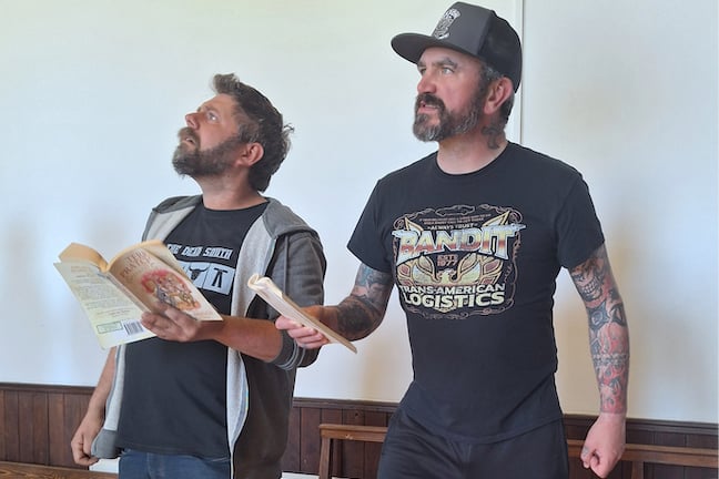 Joe Hirsch as Corporal Nobbs and Mike Brands as Captain Vimes.