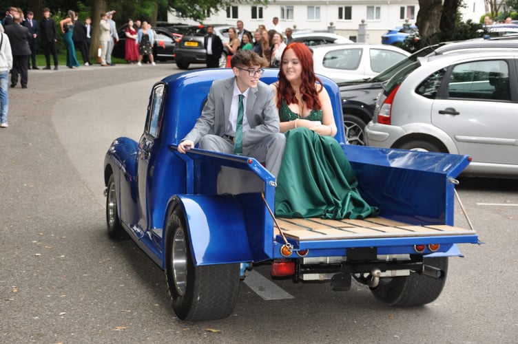 Pool Academy Prom 3