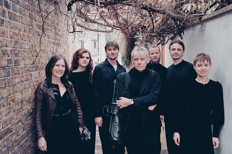 Corvus Consort and Music on the Edge