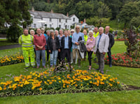 Town shows off its best blooms