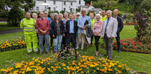 Town shows off its best blooms