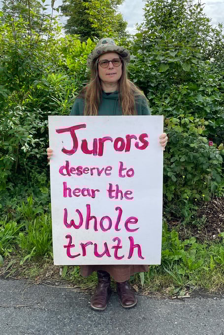 "Jurors deserve to hear the whole truth"