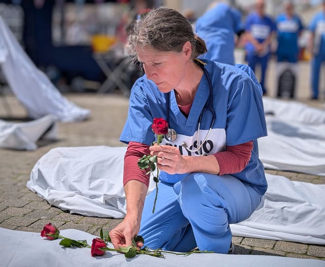 Health professionals perform climate and health inquest