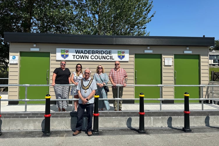 Pictured are Wadebridge Town Council Mayor Cllr Ian Welch, Deputy Mayor Kelly Rowe, and Cllr Jules Metcalfe. Also pictured is Anne Minnis (Town Clerk) and John Lynch, (Operations Manager)