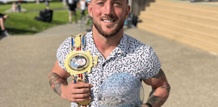 Citizenship award for champion boxer