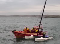 Catamaran in difficulty