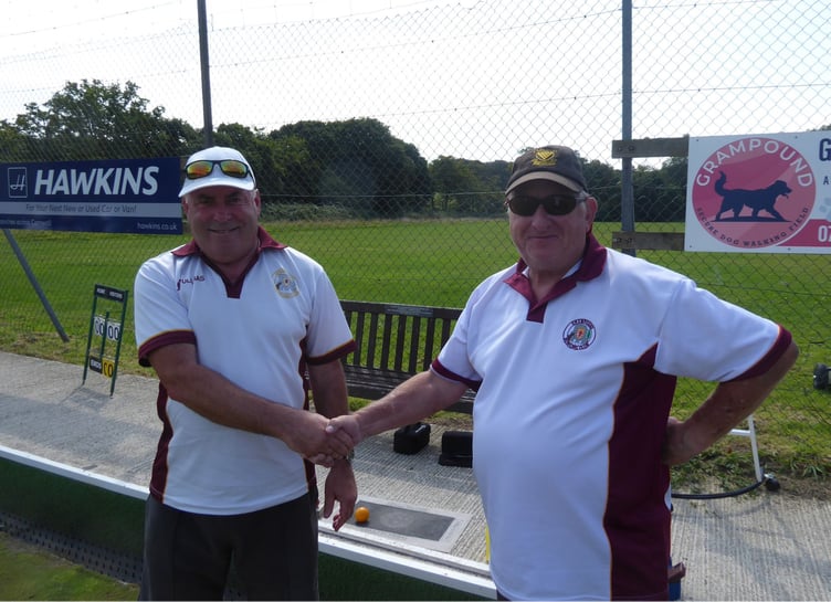 The Men's Stewart Cup finalists, Dave Juleff (left) and Malcolm McCarthy. Picture: Grampound Bowling Club