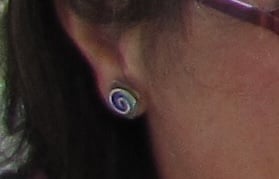 Penzance visitor appeals for help to find sentimental pair of earrings