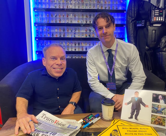 Warwick wows Truro fans and raises thousands for charity