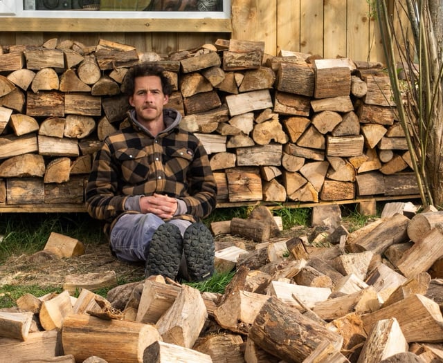 Man spends £10k turning static caravan into log cabin in four months