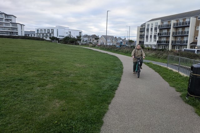 Walk and cycle path at the Barrowfields to be extended